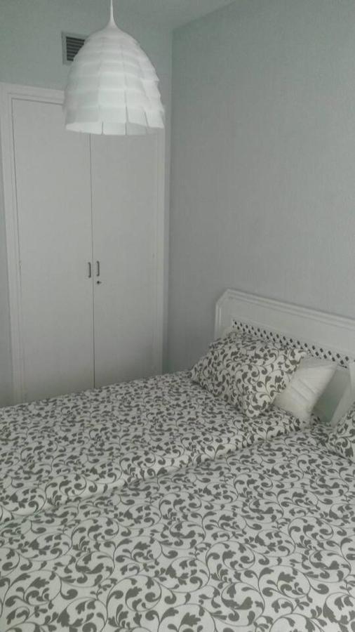 Apartamento Wifi,parking Y Piscina En Frente Fibes